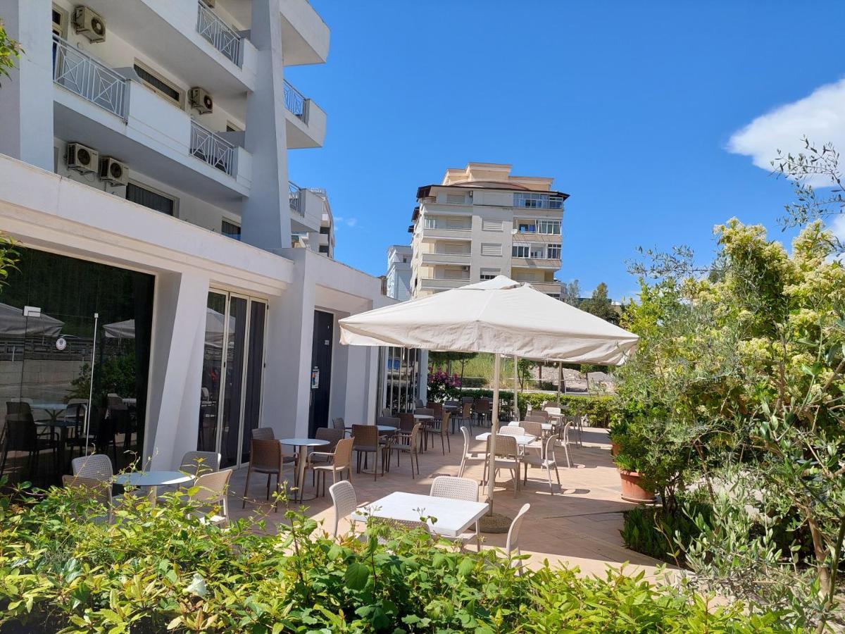 Hotel Nacional Dıraç Dış mekan fotoğraf